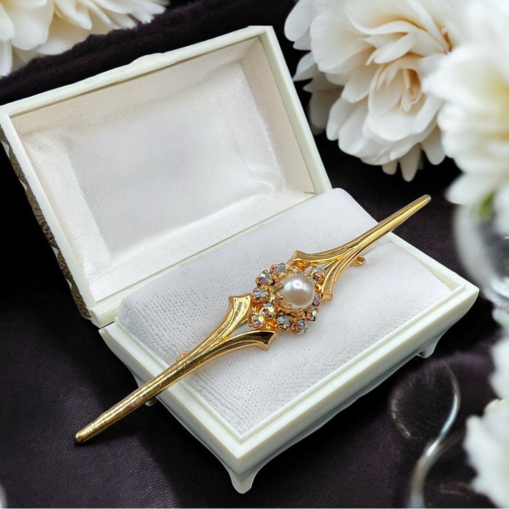 Vintage Pearl & Rhinestone Austrian Brooch